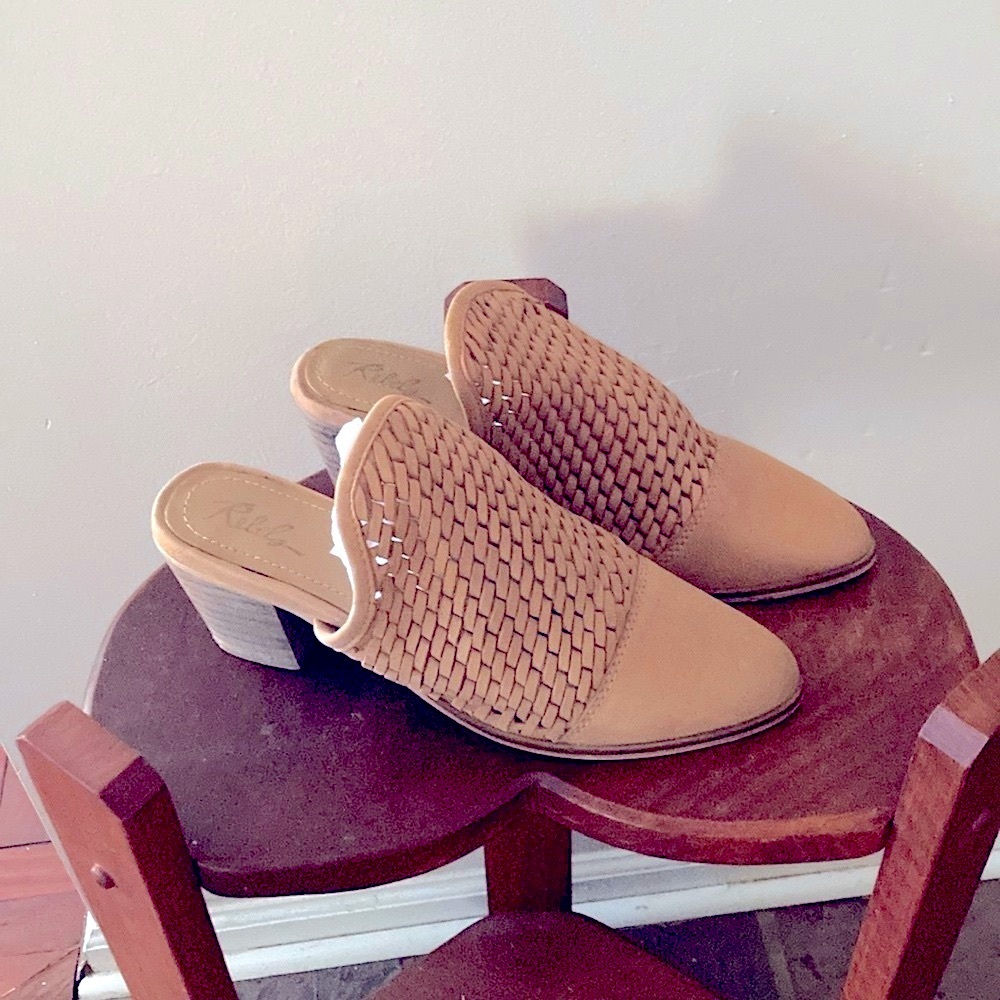Rebels Bohemian Woven Women’s Tan/Beige Slip On Leather Shoes/Mules - Size 10